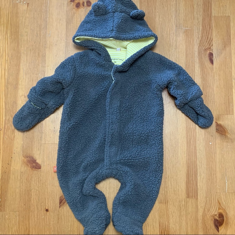 Magnificent Baby Magnetic Plush Bunting Snowsuit Size 3 months Gray
